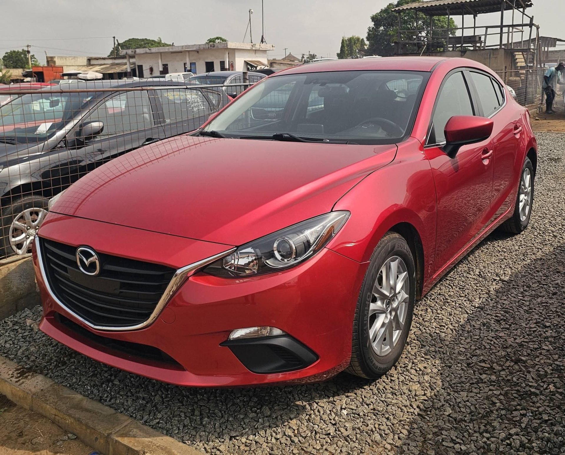 Vignette 6 : Des voitures neuves où occasion sont disponibles chez moi