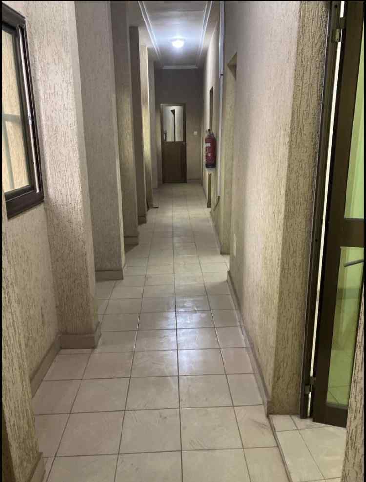 Vignette 5 : Bureau À louer