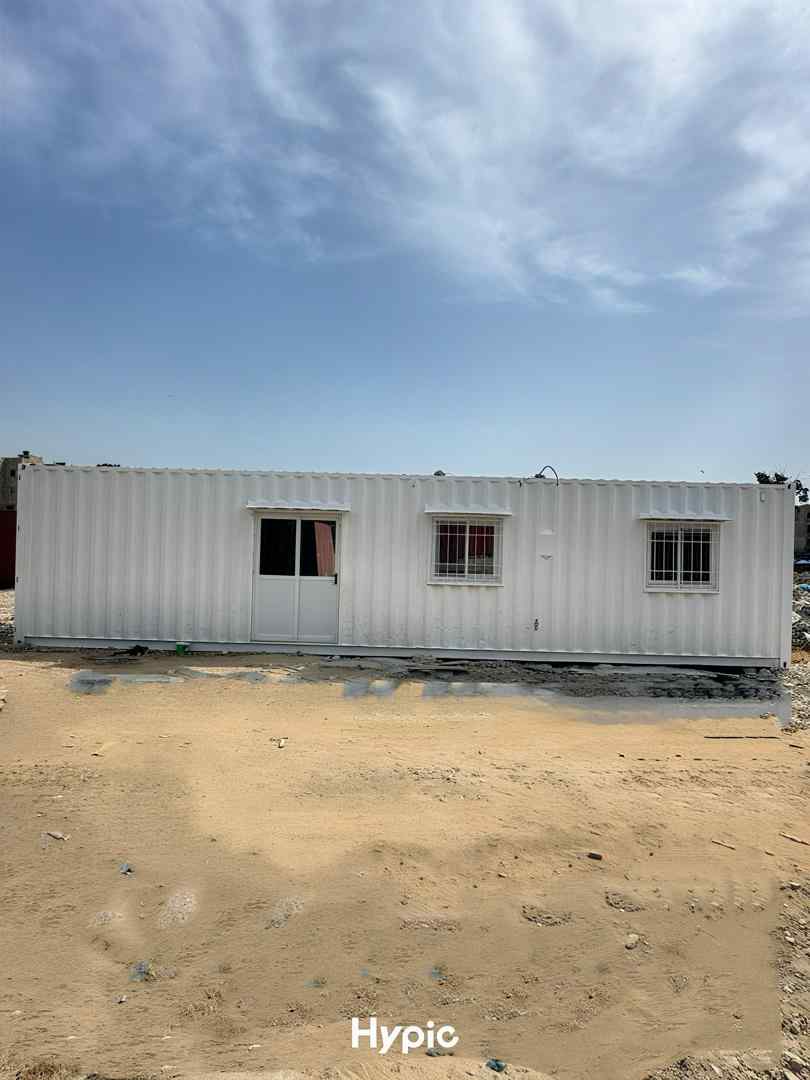 Vignette 5 : Conteneur amenagé ou bureau de chantier