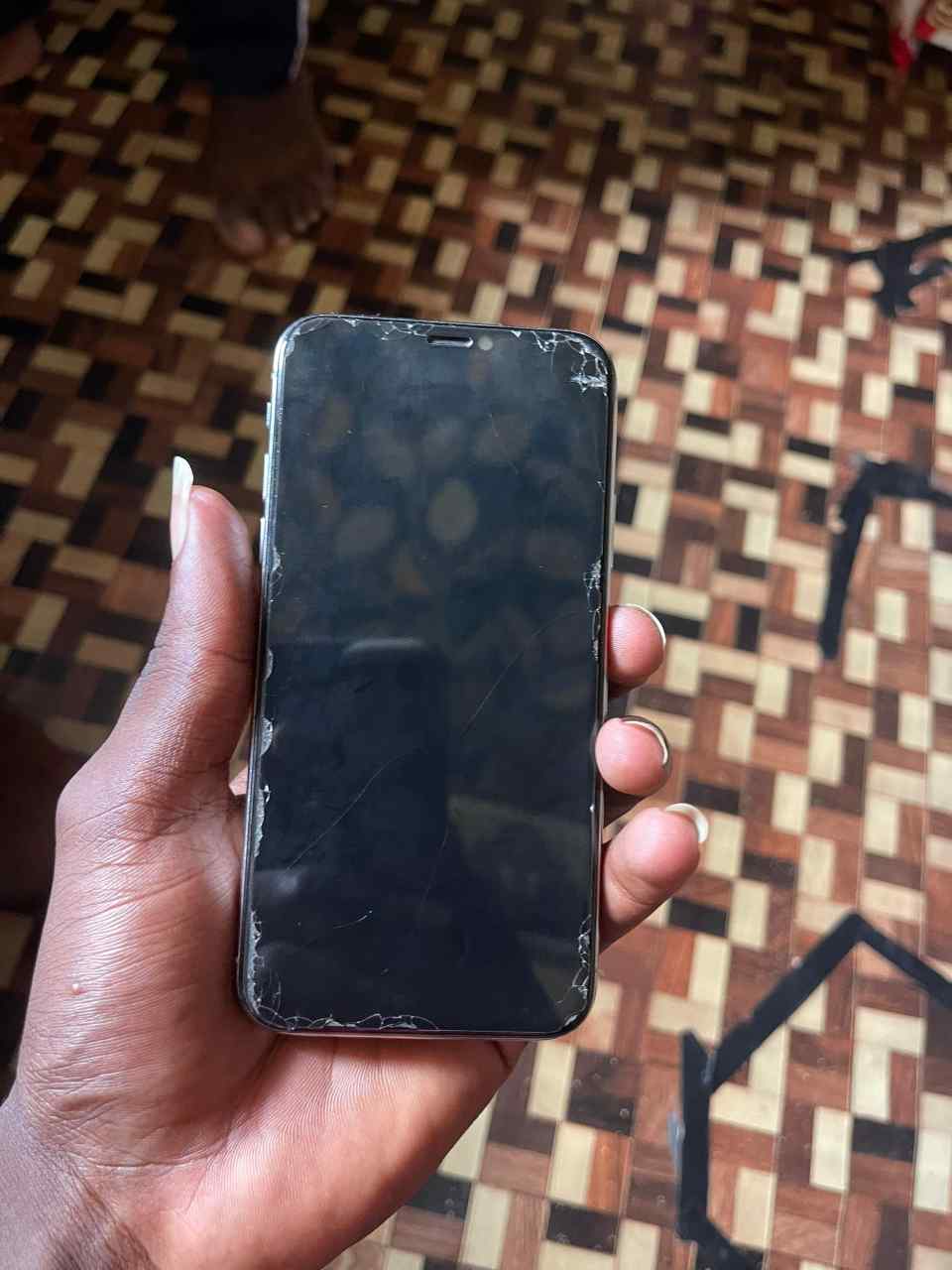 Vignette 2 : iPhone X