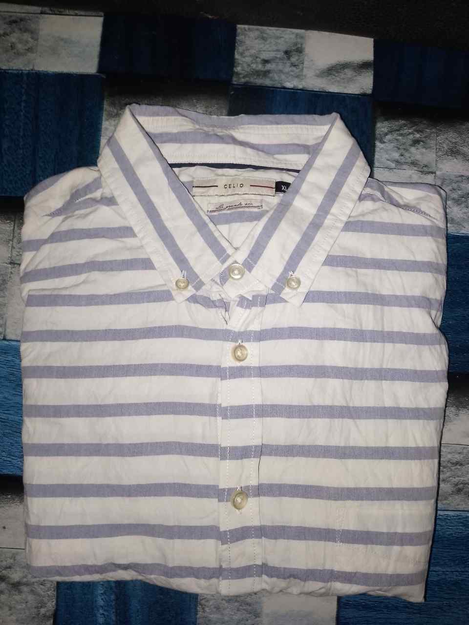 Vignette 6 : Chemise friperie